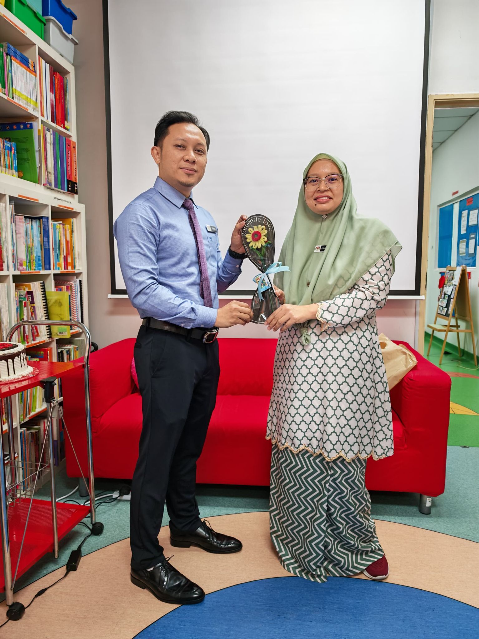 07_SAMBUTAN HARI GURU