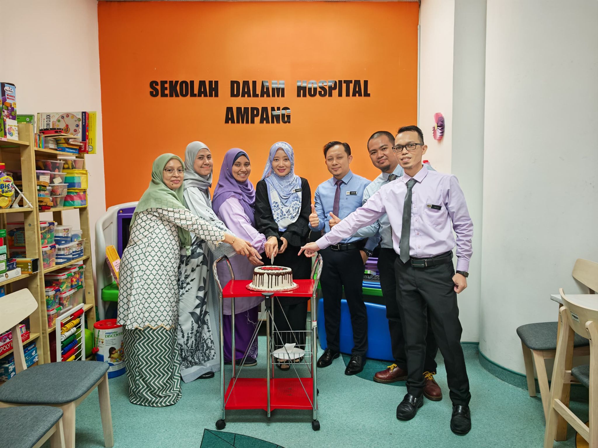 12_SAMBUTAN HARI GURU