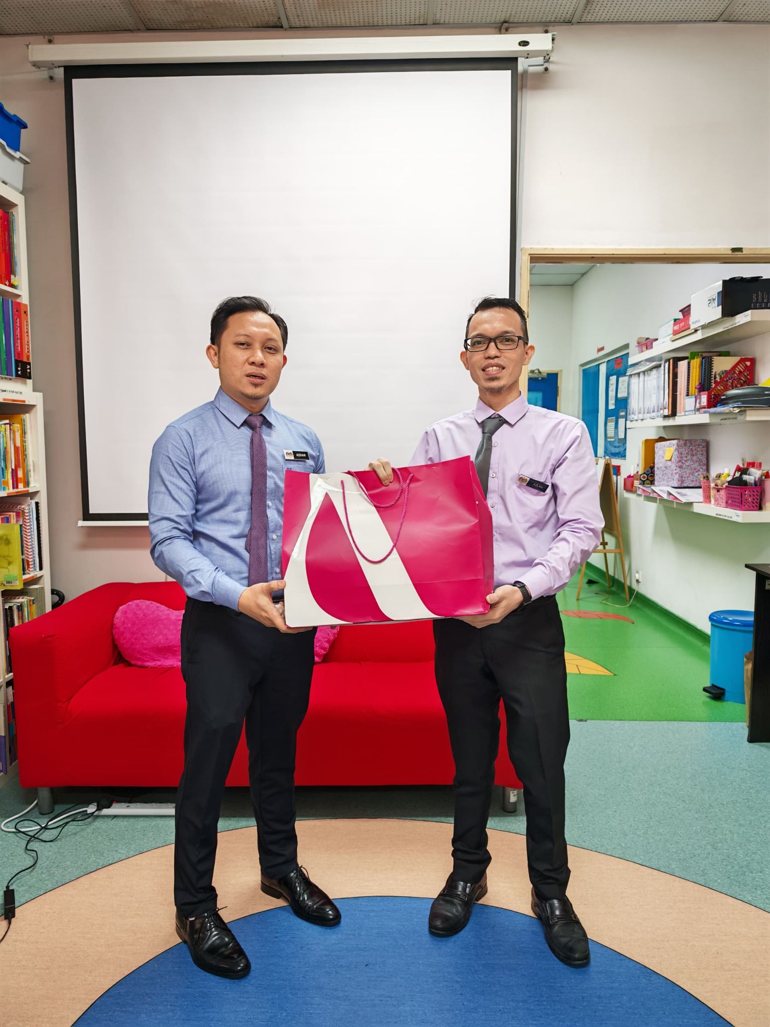 15_SAMBUTAN HARI GURU